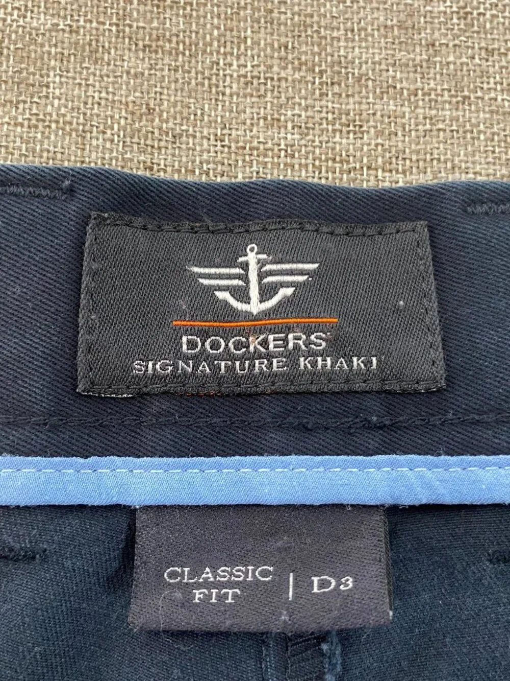 Dockers CLASSIC FIT D3 Khaki Pants Men's 36 x 31 Mid Rise Blue Casual
